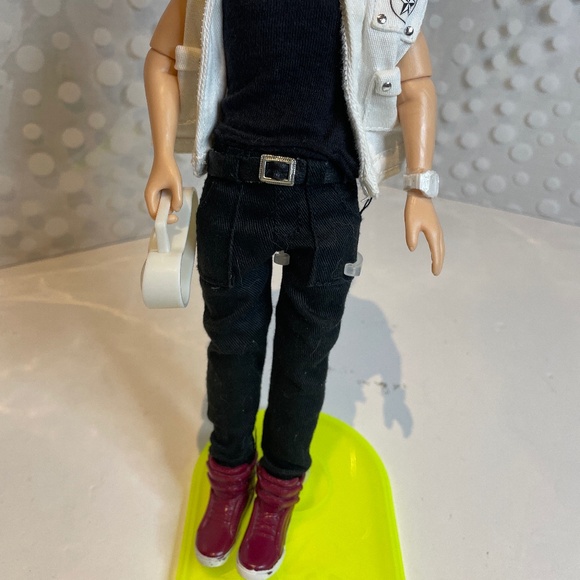 Justin Bieber 🇨🇦Singing Doll Limited Edition Collectible Rare 2010 - Picture 9 of 15